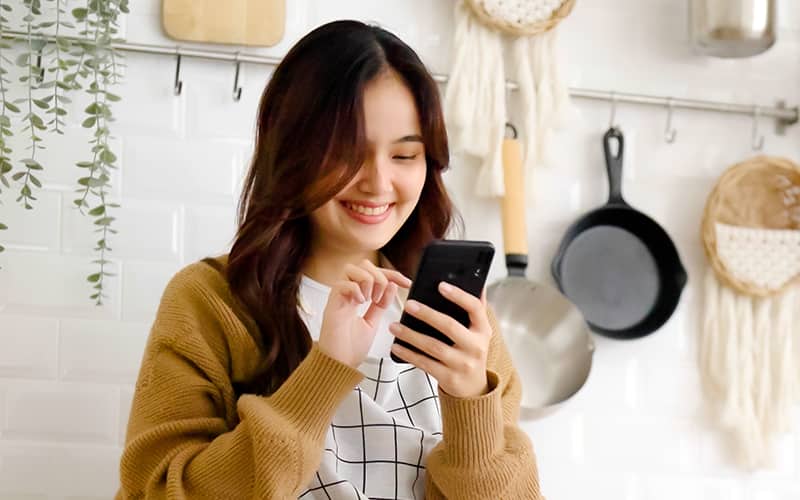Girl using her cellphone